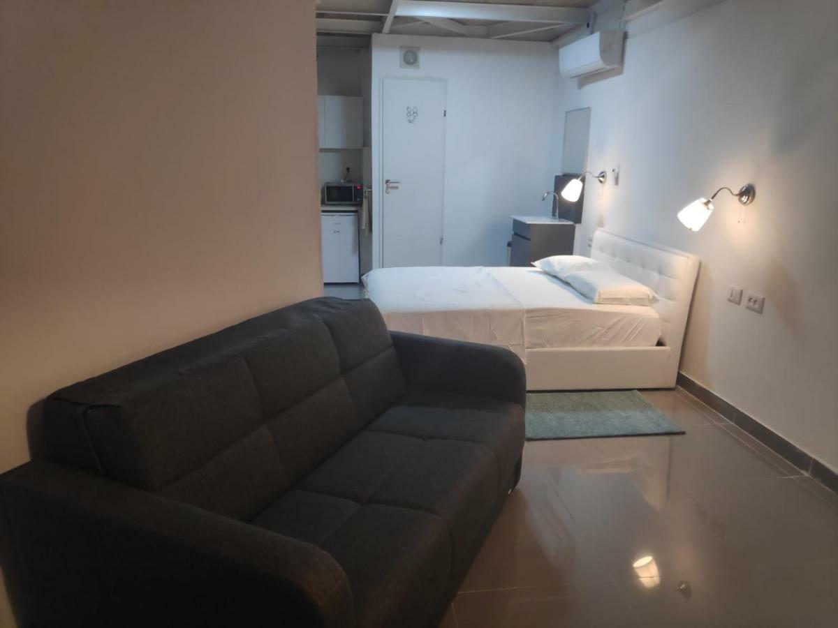 Agas Holiday Apartments - Gai Boutique Tiberias Exterior photo